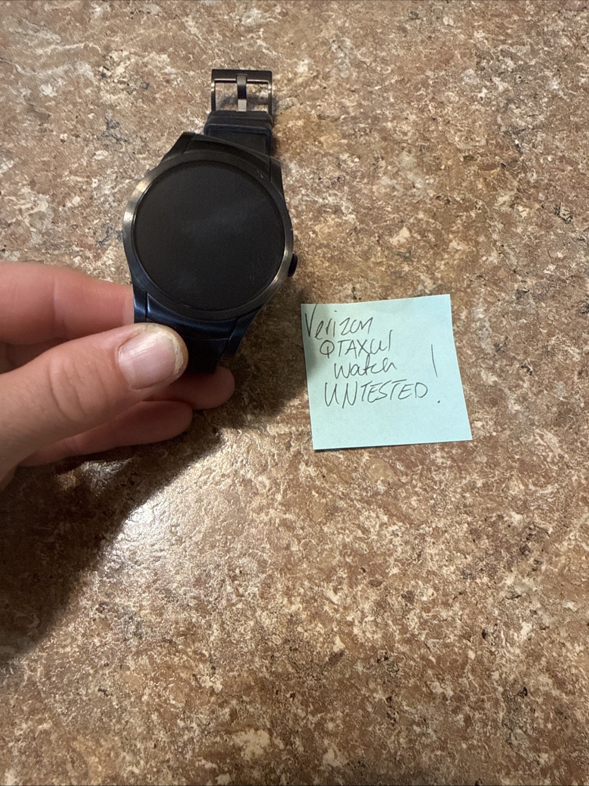 Verizon Wear24 42mm Stainless Steel Case – Black Band – QTAXU1 Untested!!