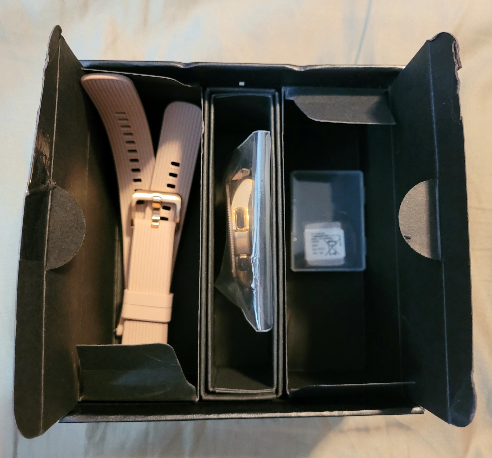 Samsung Galaxy 42mm Bluetooth Smartwatch SM-R810 SMR810 Rose Gold AS IS Parts