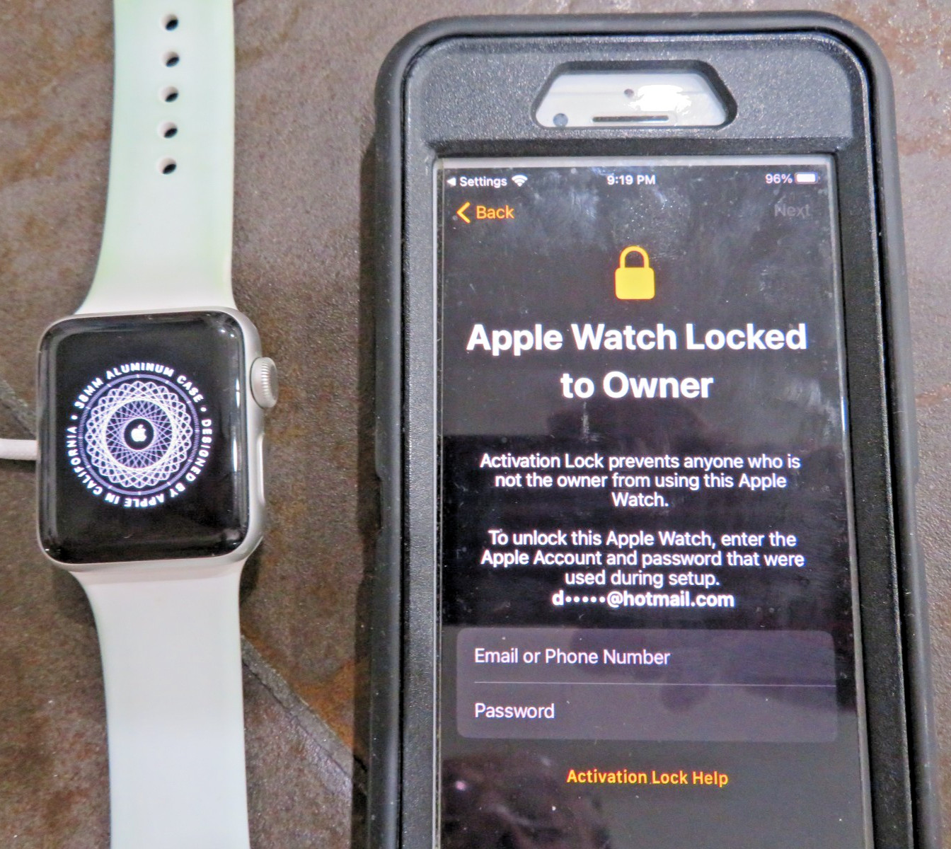 Apple Watch Series 3 38mm Silver Aluminum Case White Sport Band Smartwatch Parts