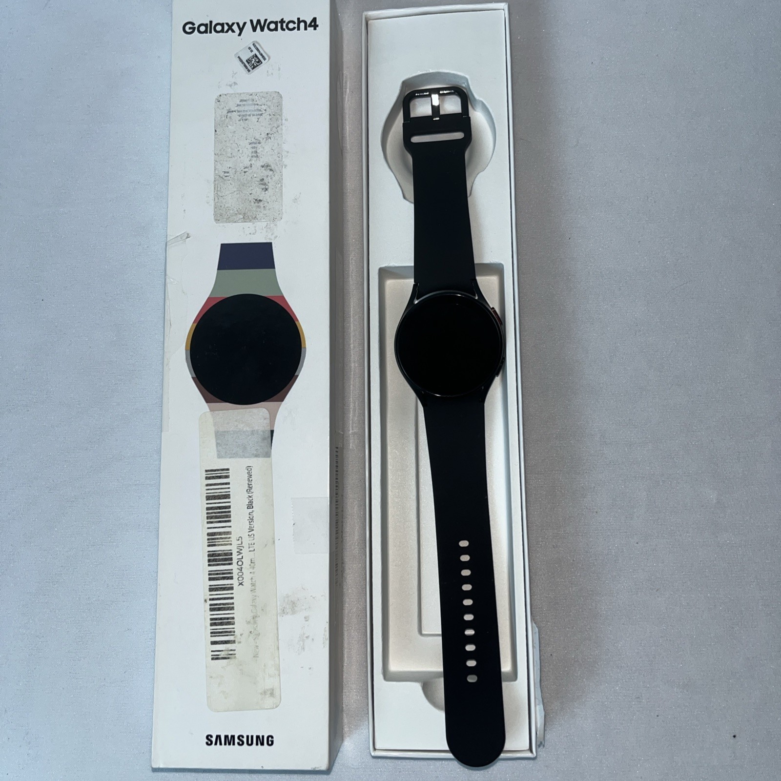 Samsung Galaxy Watch 4 40mm Silver 16GB open box never used