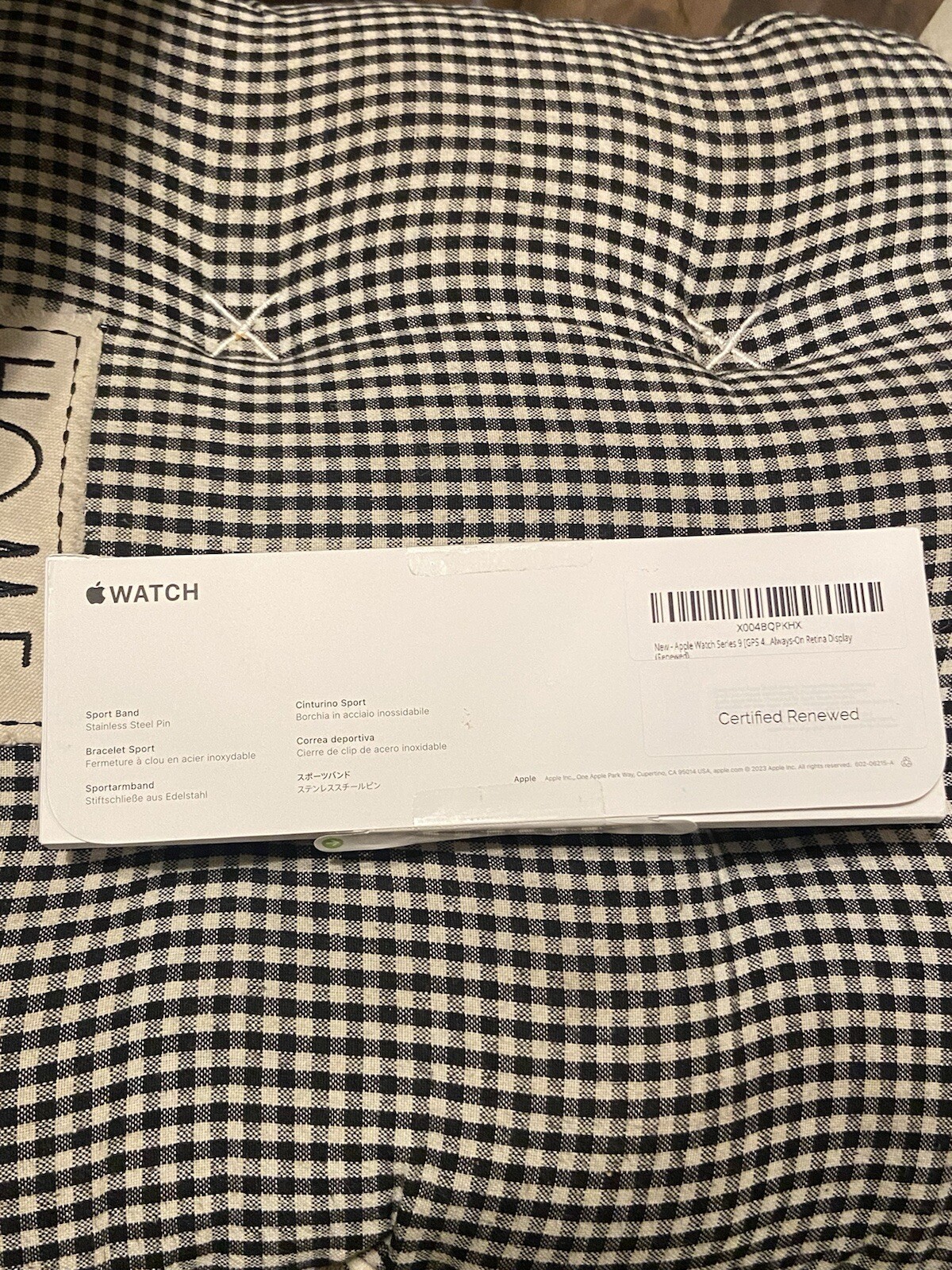 Apple Watch Series 9 GPS 41mm Aluminum Case with Starlight Sport Band – S/M