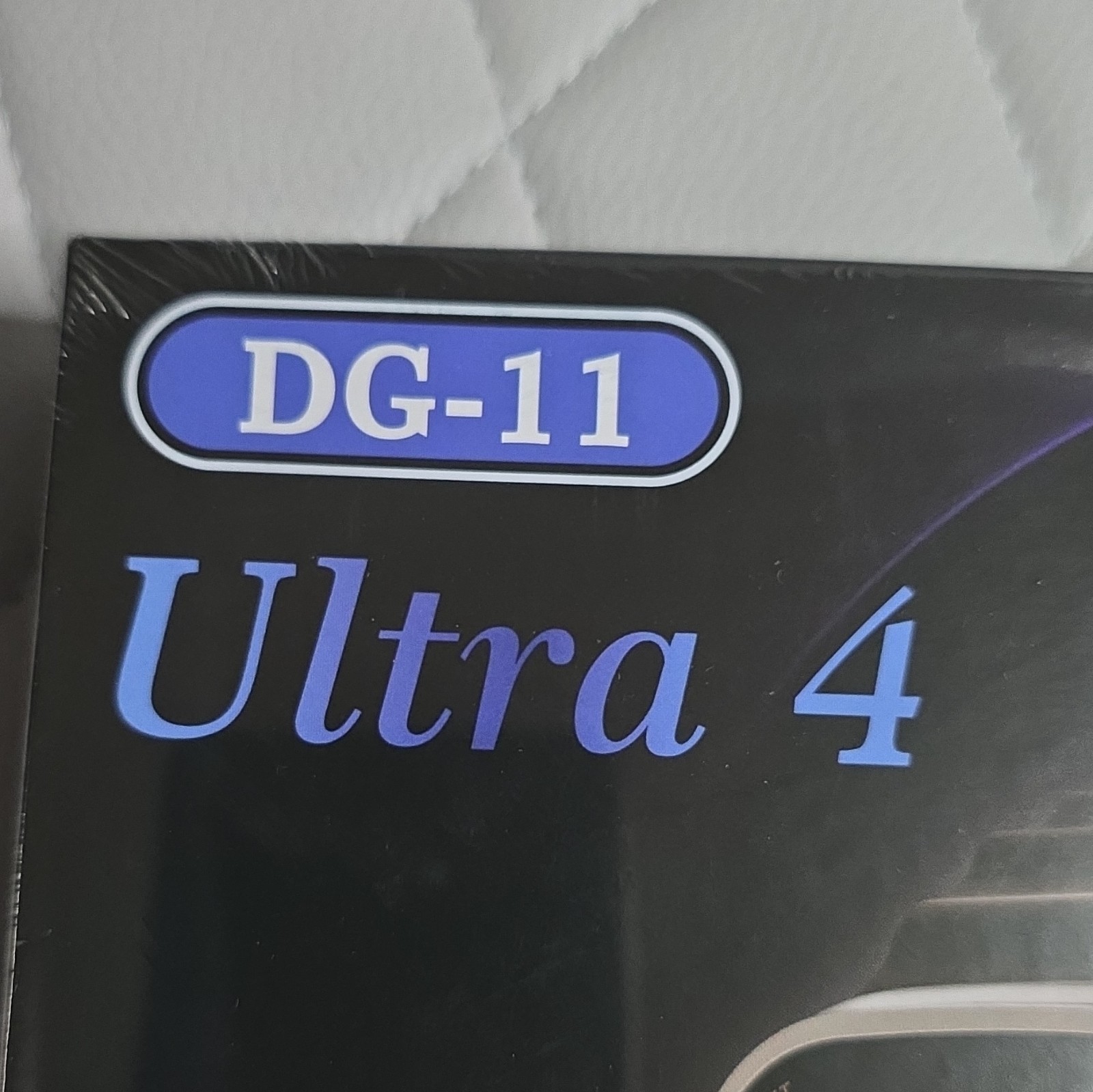 DG-11 Ultra 4 Smartwatch Super AMOLED Display, 7+1 Bands Waterproof and Ear Pods