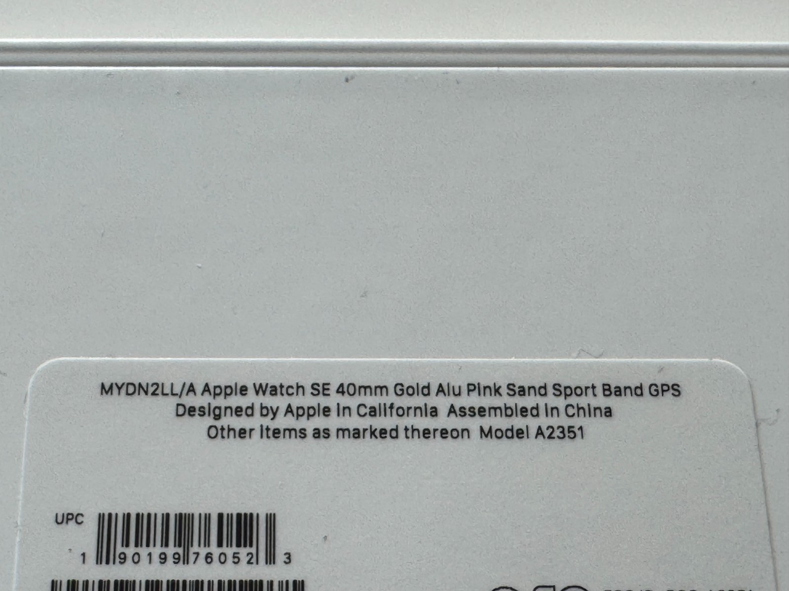 Apple Watch SE 40mm Gold Aluminum Case w Pink Sand Sport Band (MYDN2LL/A)