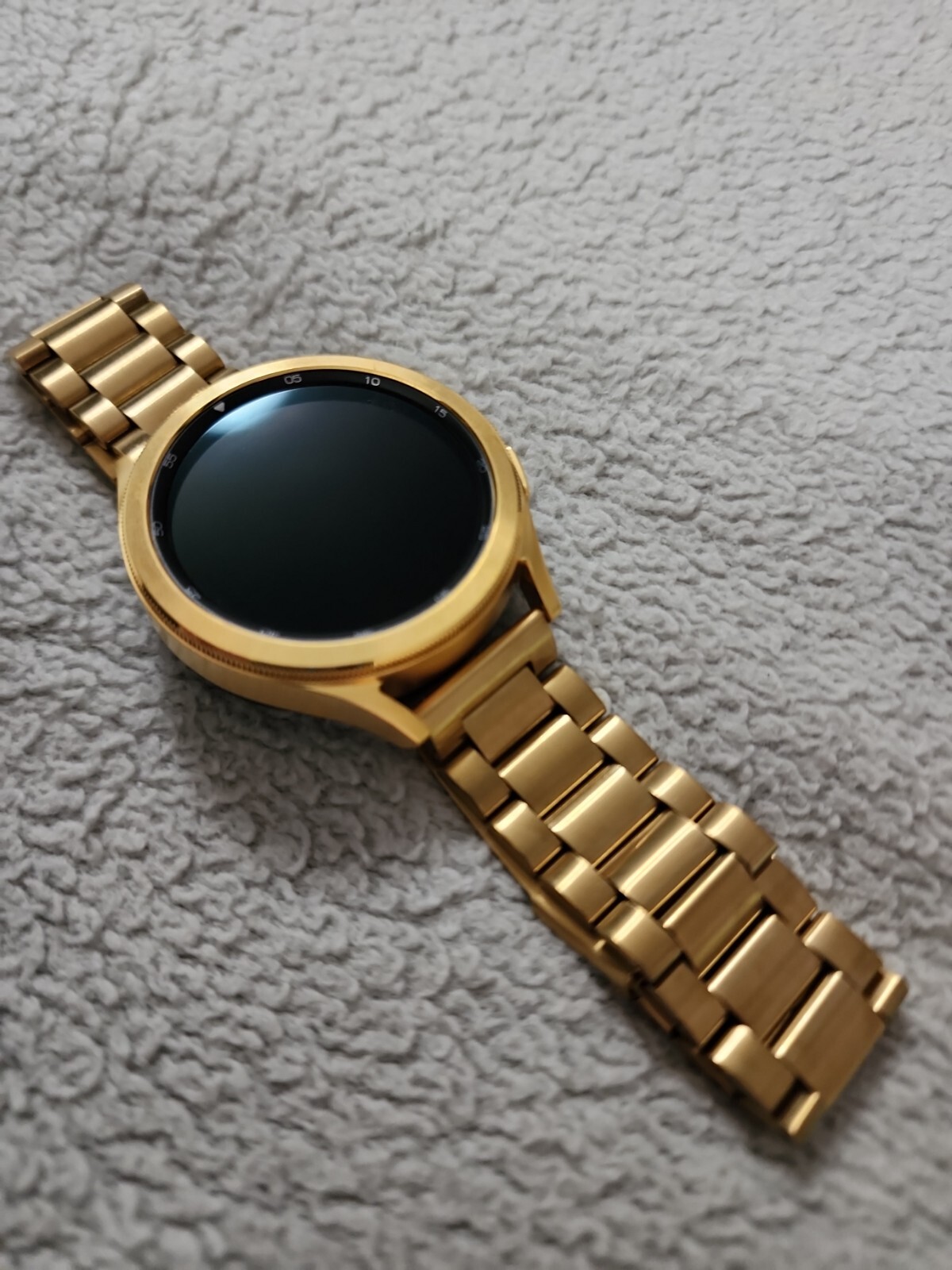 Custom 24k Gold Plated 46mm Samsung Galaxy Watch 4 Classic LTE, Gold Band