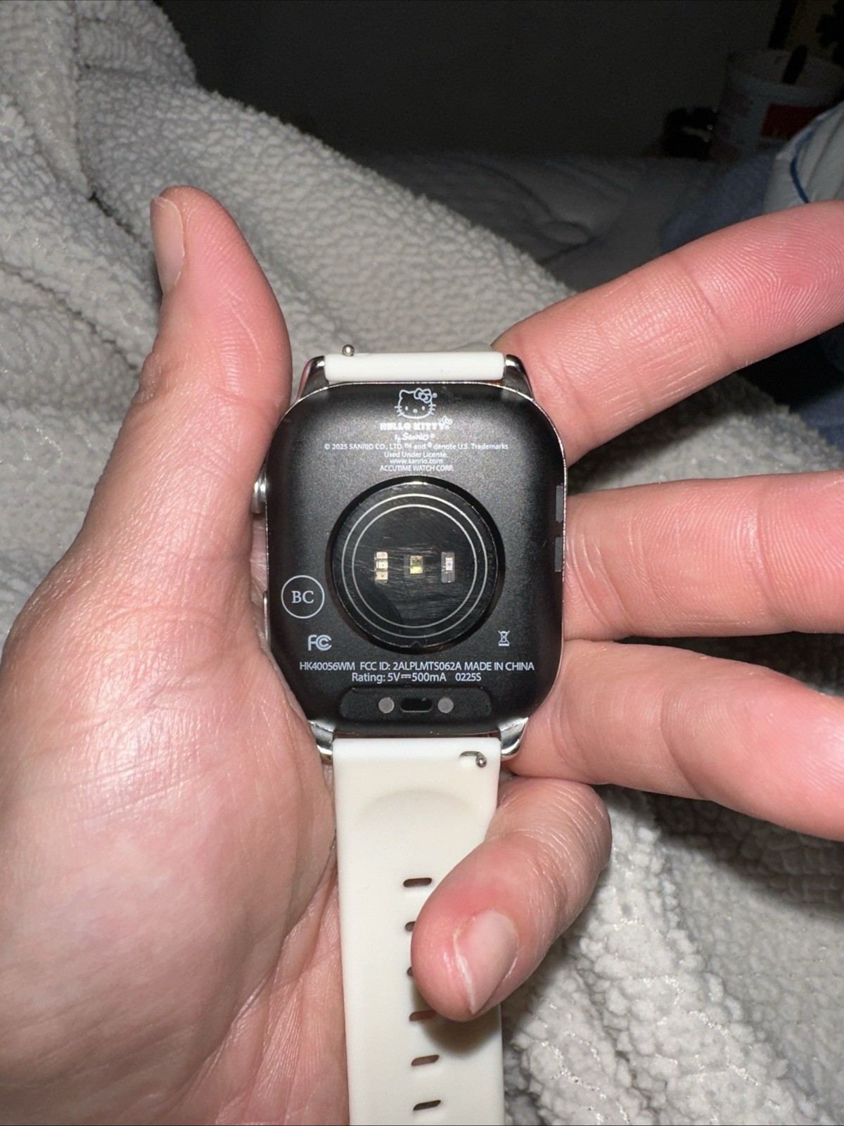 Hello Kitty HK40056WM 41mm Touch Smartwatch White Band Silver Case