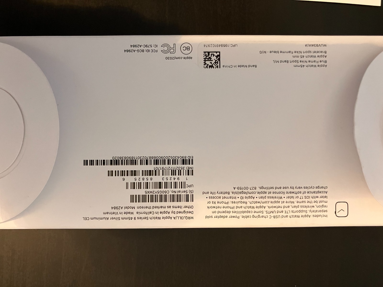 Apple Watch Series 9 45mm W/ Blue Flame Nike Sport Band (MUV93AM/A)
