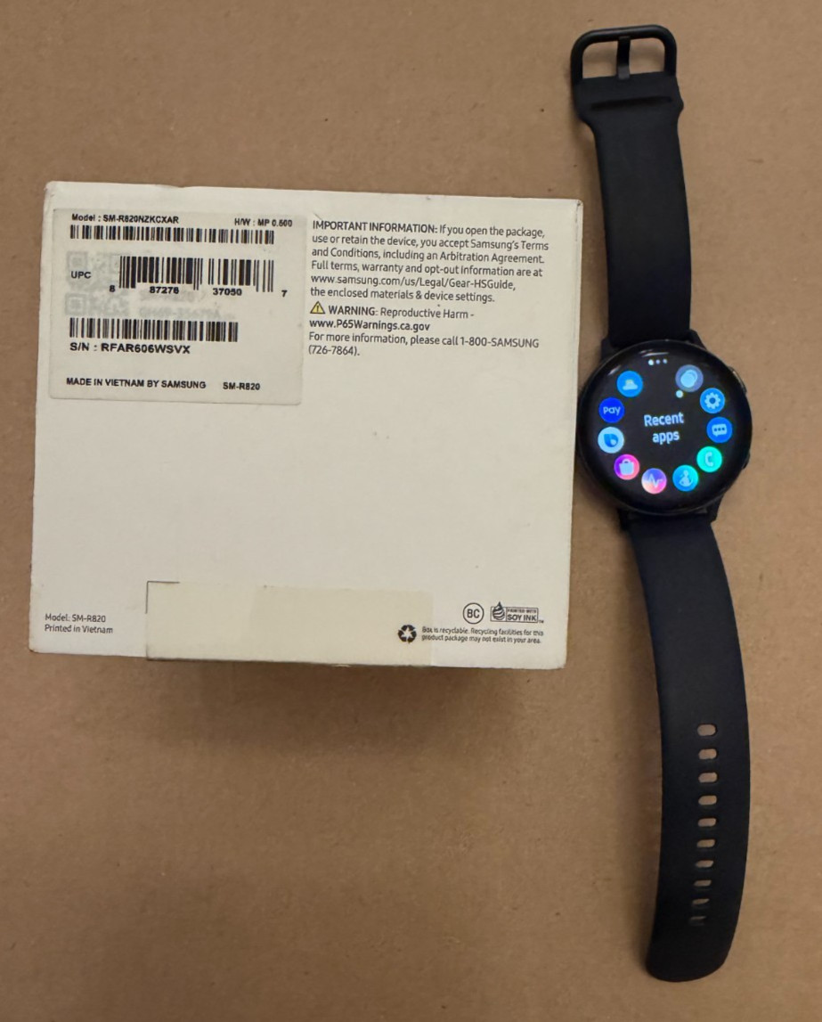 Samsung Galaxy Watch Active2 – 44mm Black Smart Watch – (SMR820NZKCXAR) – USED
