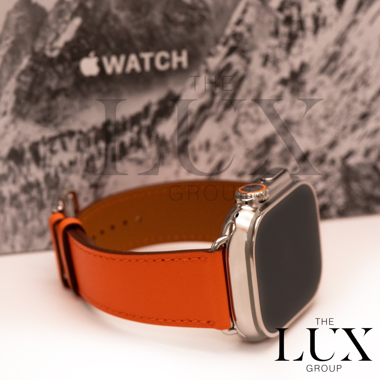 Apple Watch Ultra 2 Titanium 49mm Polished with Genuine Orange Hermes Band