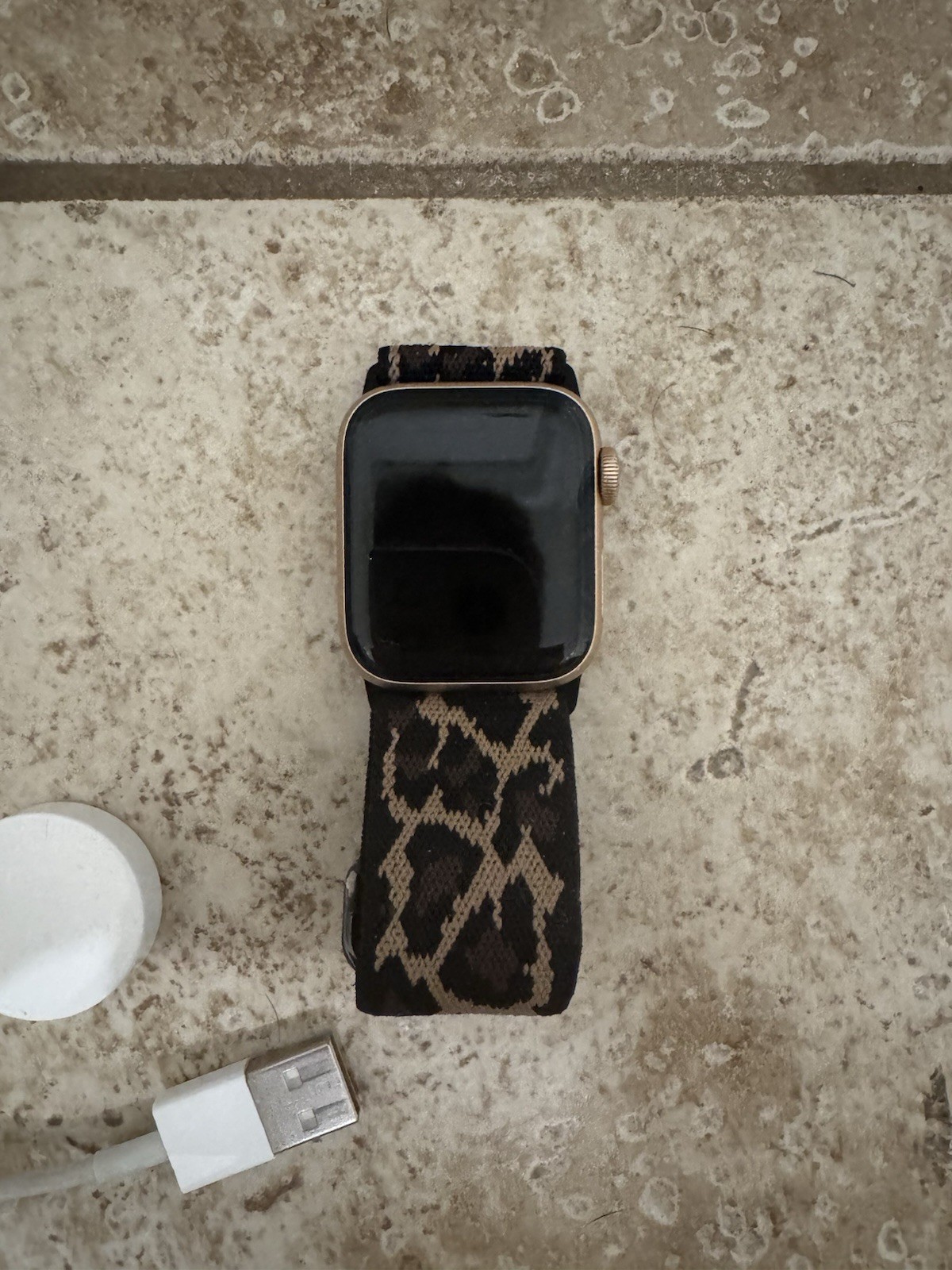 Apple Watch SE Series 1 40mm Rose Gold Pink Case