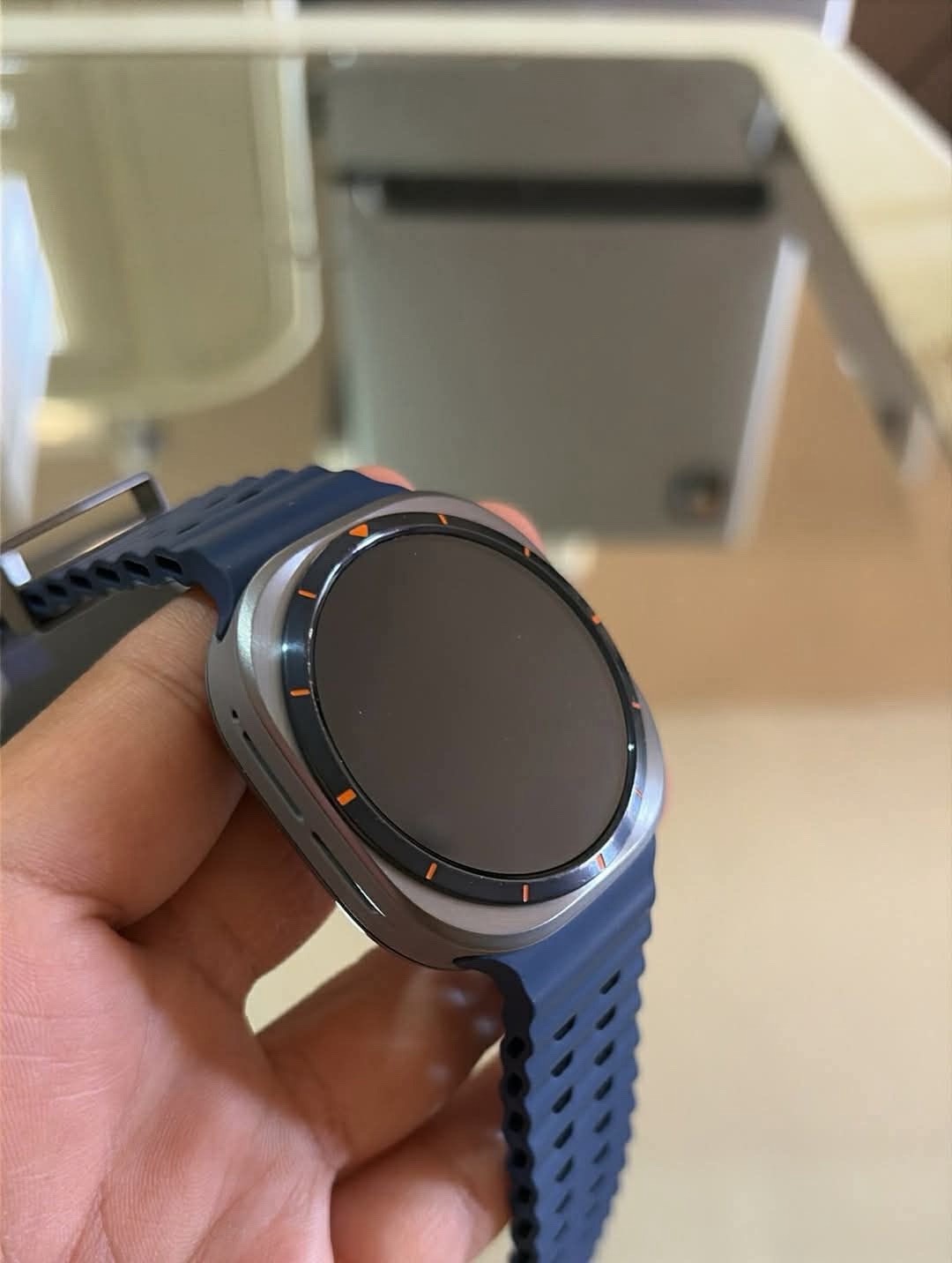 Samsung Galaxy Watch Ultra 47mm Silver, Blue Silicone Band, AMOLED Display
