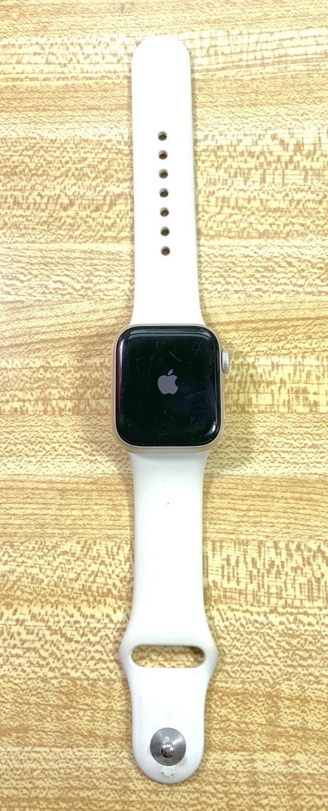 Apple Watch SE 40mm GPS Starlight Aluminum Case w Sport Band S/M Untested/Parts