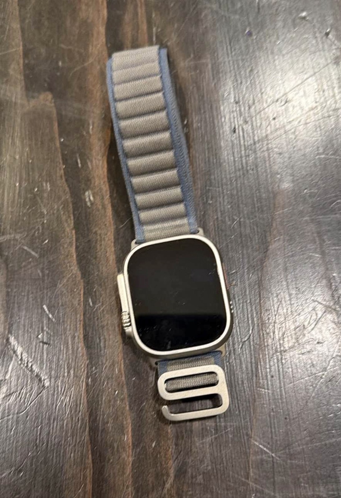 Apple Watch Ultra 2 49mm Titanium GPS Cellular