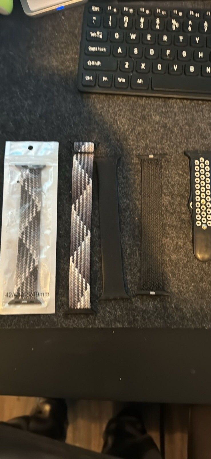 Apple Watch Series 5 44mm Space Gray Aluminum Case