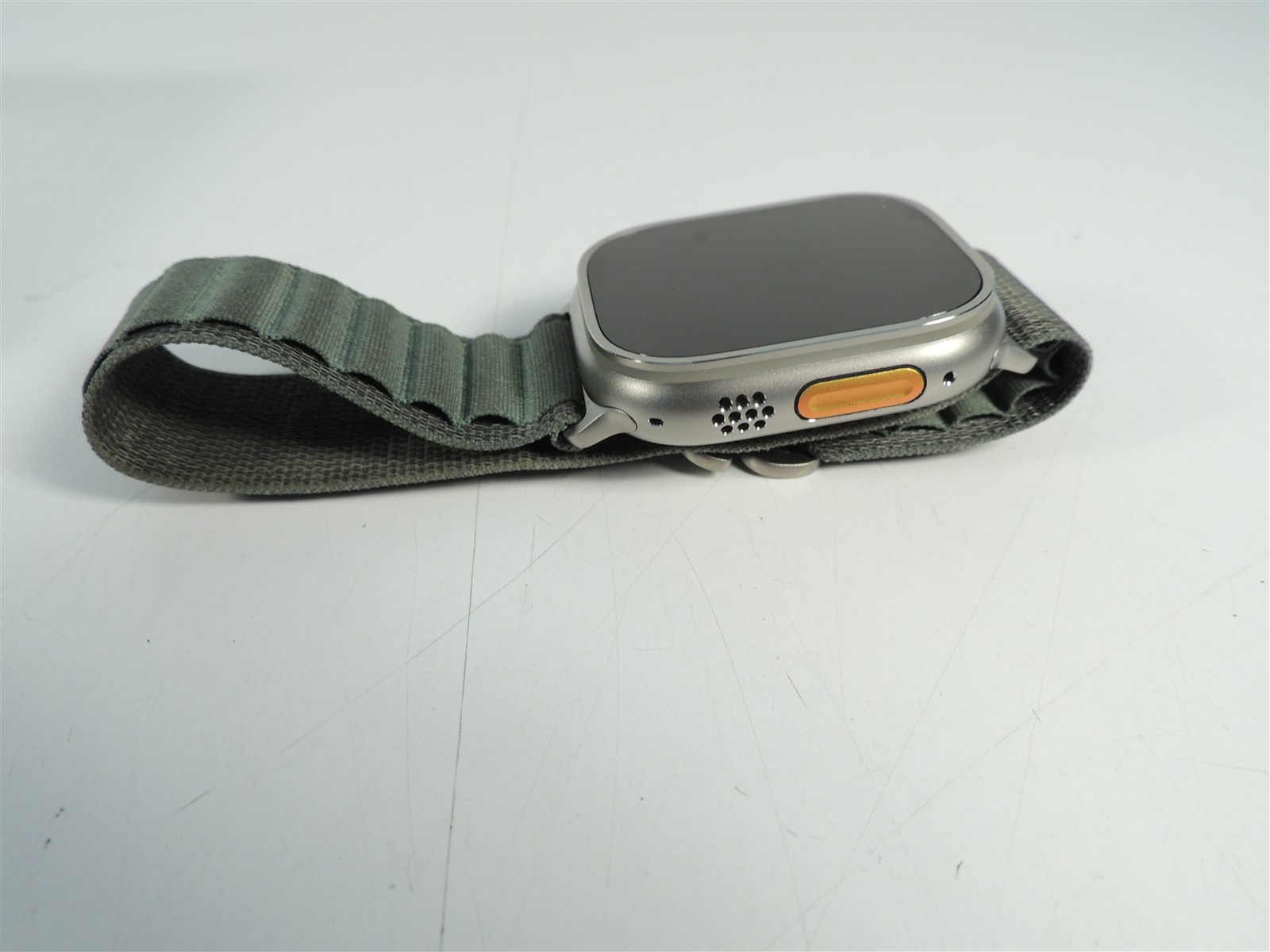 Apple Watch Ultra Titanium Case AT&T WR-100M MQEW3LL/A Green Alpine Loop 49mm