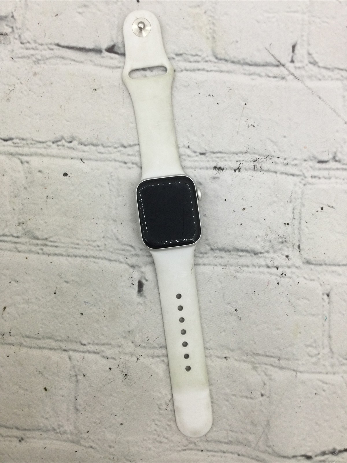 Apple Watch 5 Series 40mm Aluminum & Ceramic Case GPS WR-50M LOCKED