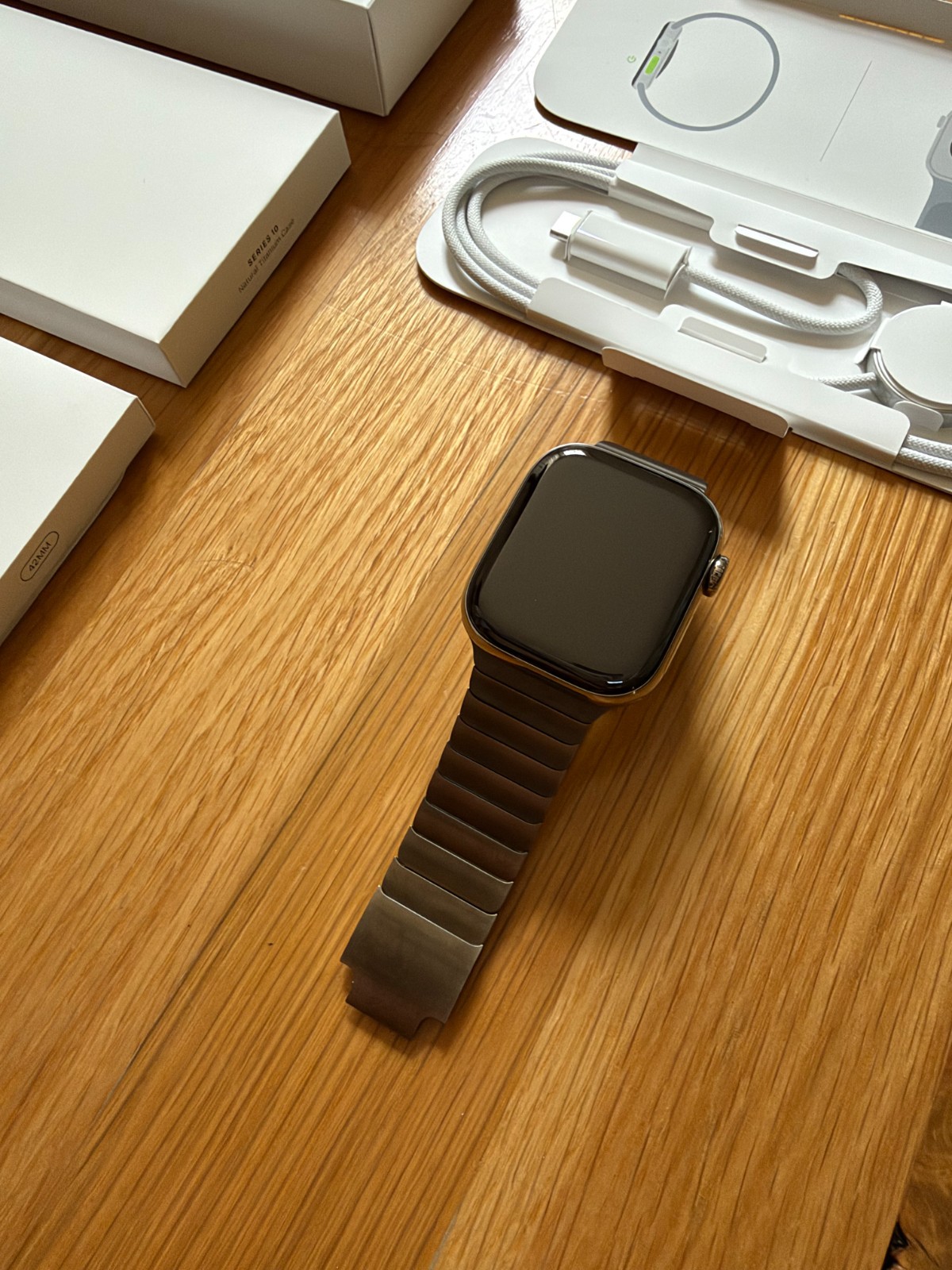 Apple Watch Series 10 GPS + Cellular 42mm Natural Titanium w/ Link Bracelet
