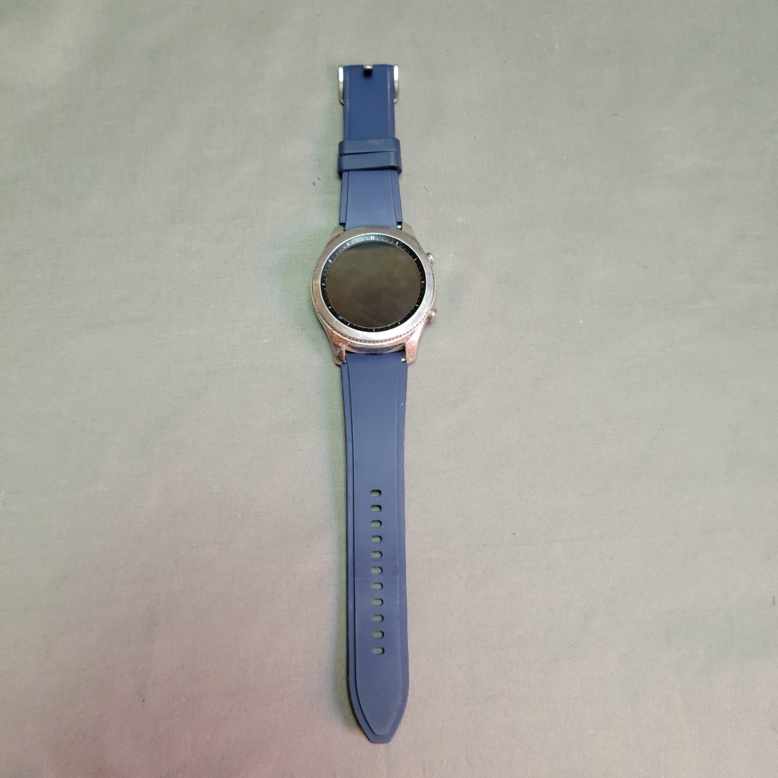 Samsung Galaxy Gear S3 Classic 46mm Stainless Steel Silver Case SM-R770 untested