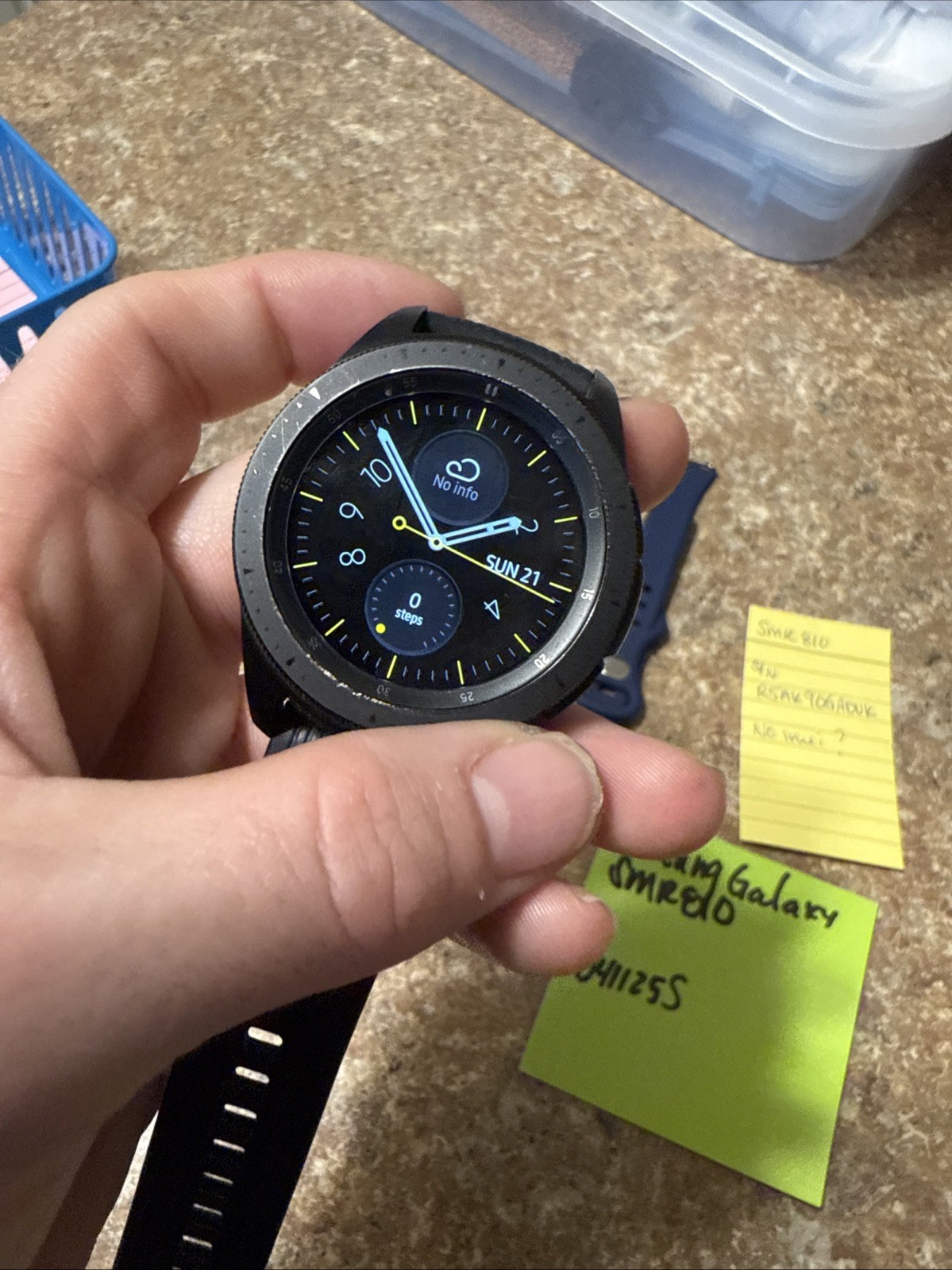 Samsung Galaxy Watch 42mm Bluetooth Smartwatch Black Band SMR810