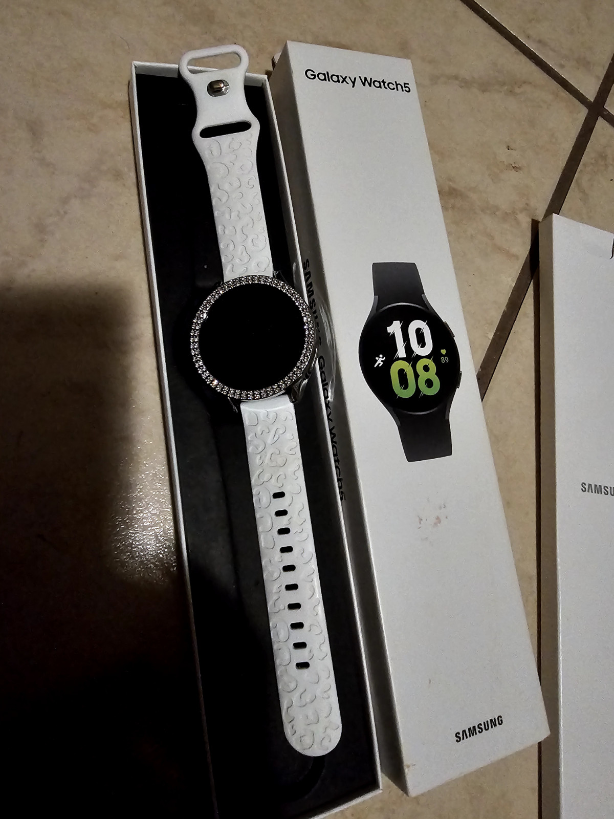 Samsung Galaxy Watch 5 44mm GPS Bluetooth Graphite Smartwatch SM-R910NZAAXAA