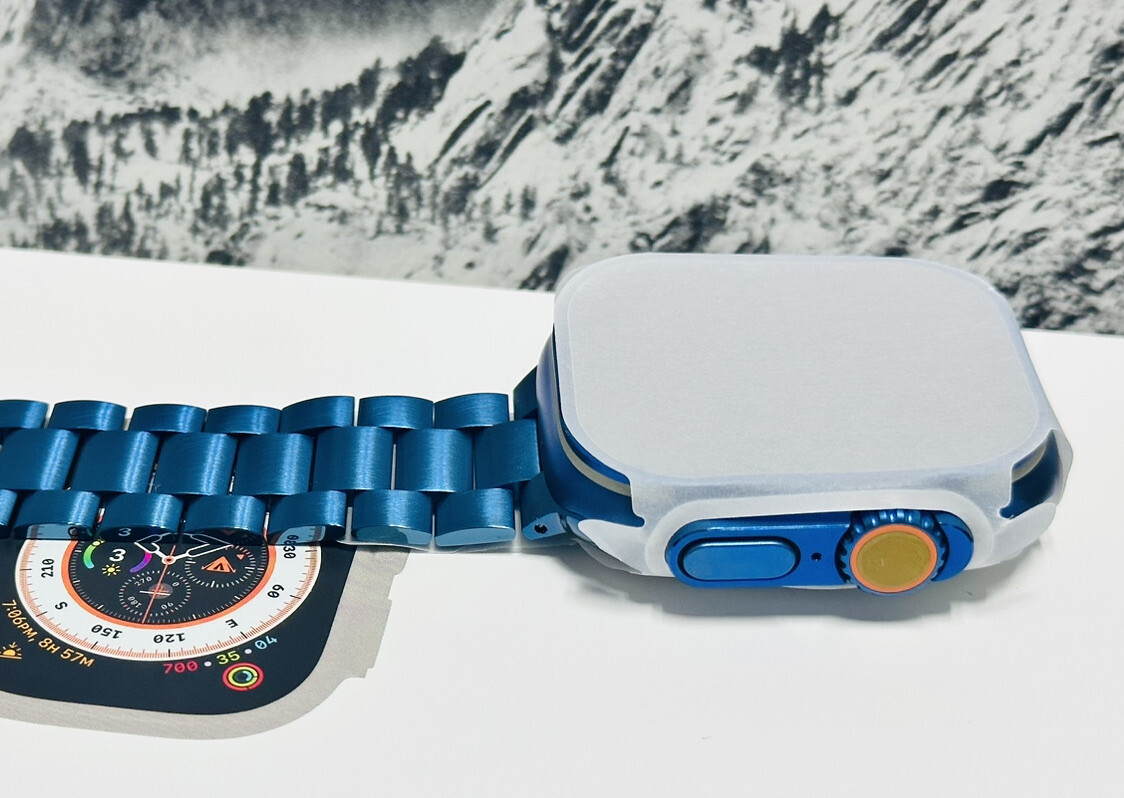 Apple Watch ULTRA 3 49mm BLUE Anodized Titanium Blue Links Band