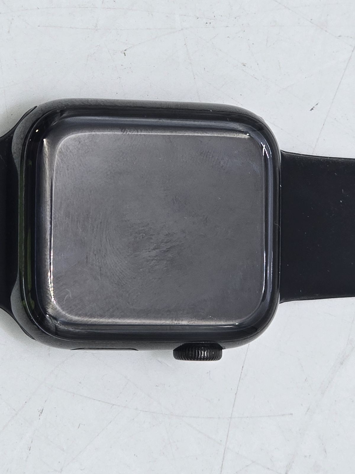 APPLE WATCH SERIES 4 (GPS + CELLULAR) 44MM – SPACE BLACK CASE,BLACK SPORT BAND