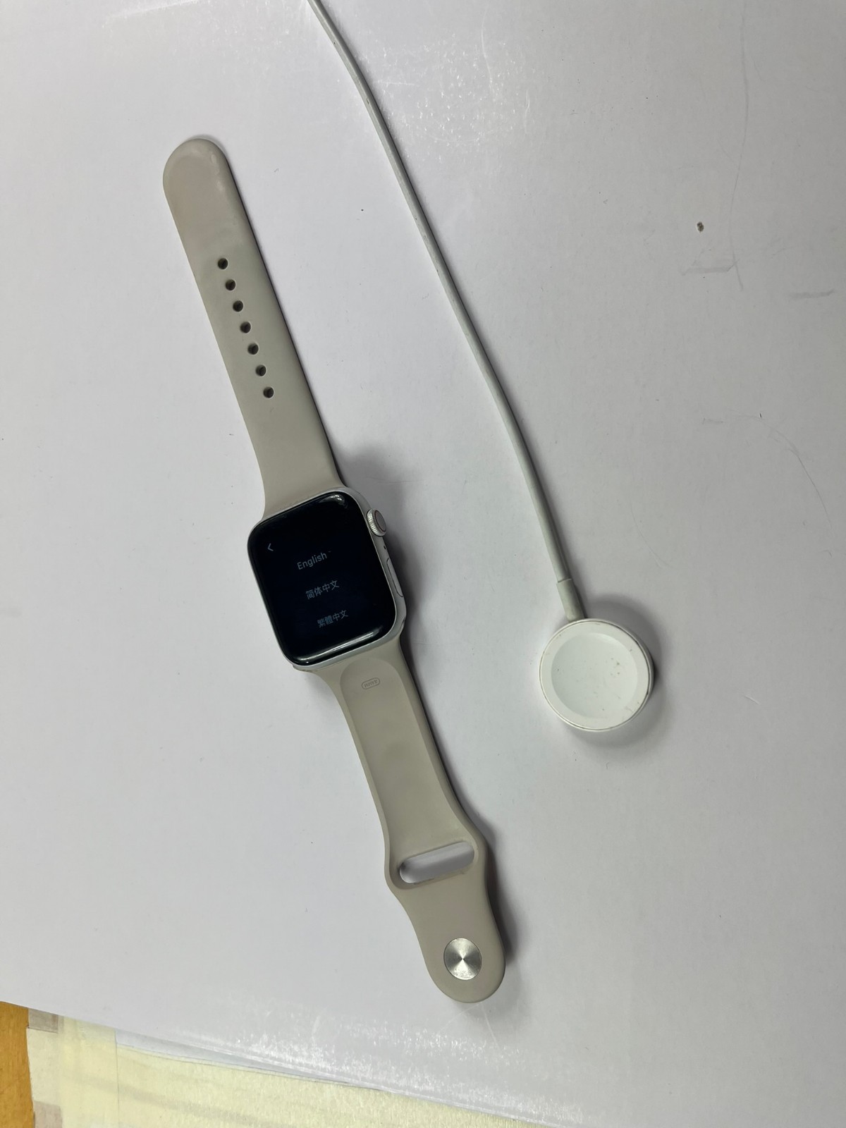 Apple Watch Series 5 44mm Silver Aluminum Case GPS+ Cellular LTE Reset Very Good
