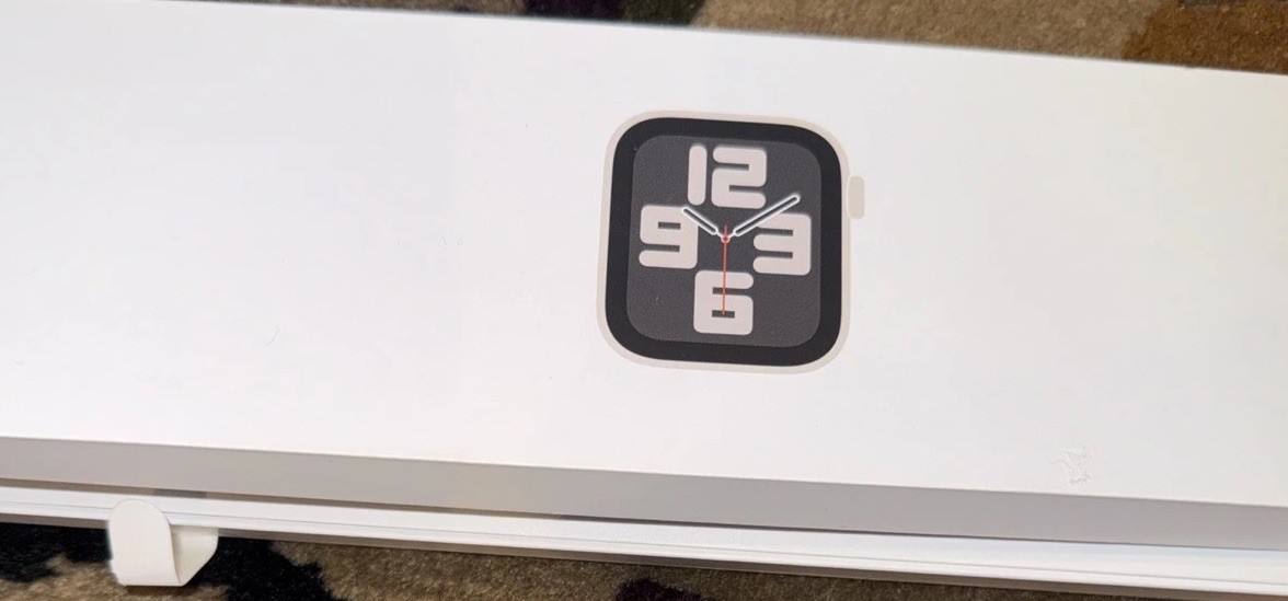 APPLE Watch Series 2 GPS – 42MM Aluminum Case A1758 – Rose Golden
