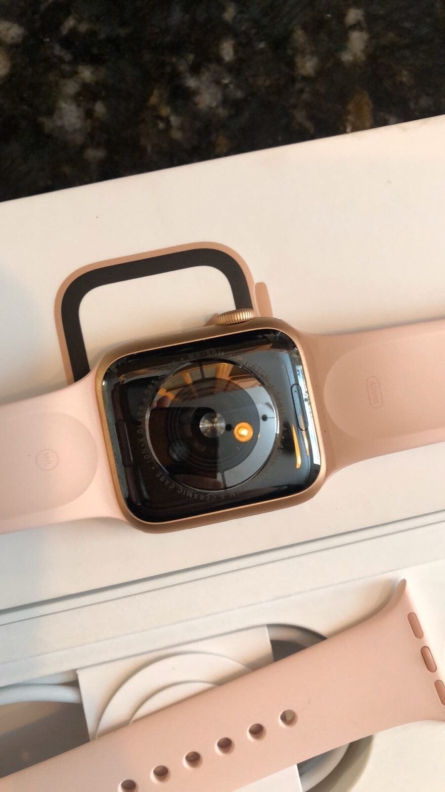 Apple Watch Series 5 MWWP2LL/A GPS & Cellular 40mm Smartwatch – Pink Sand