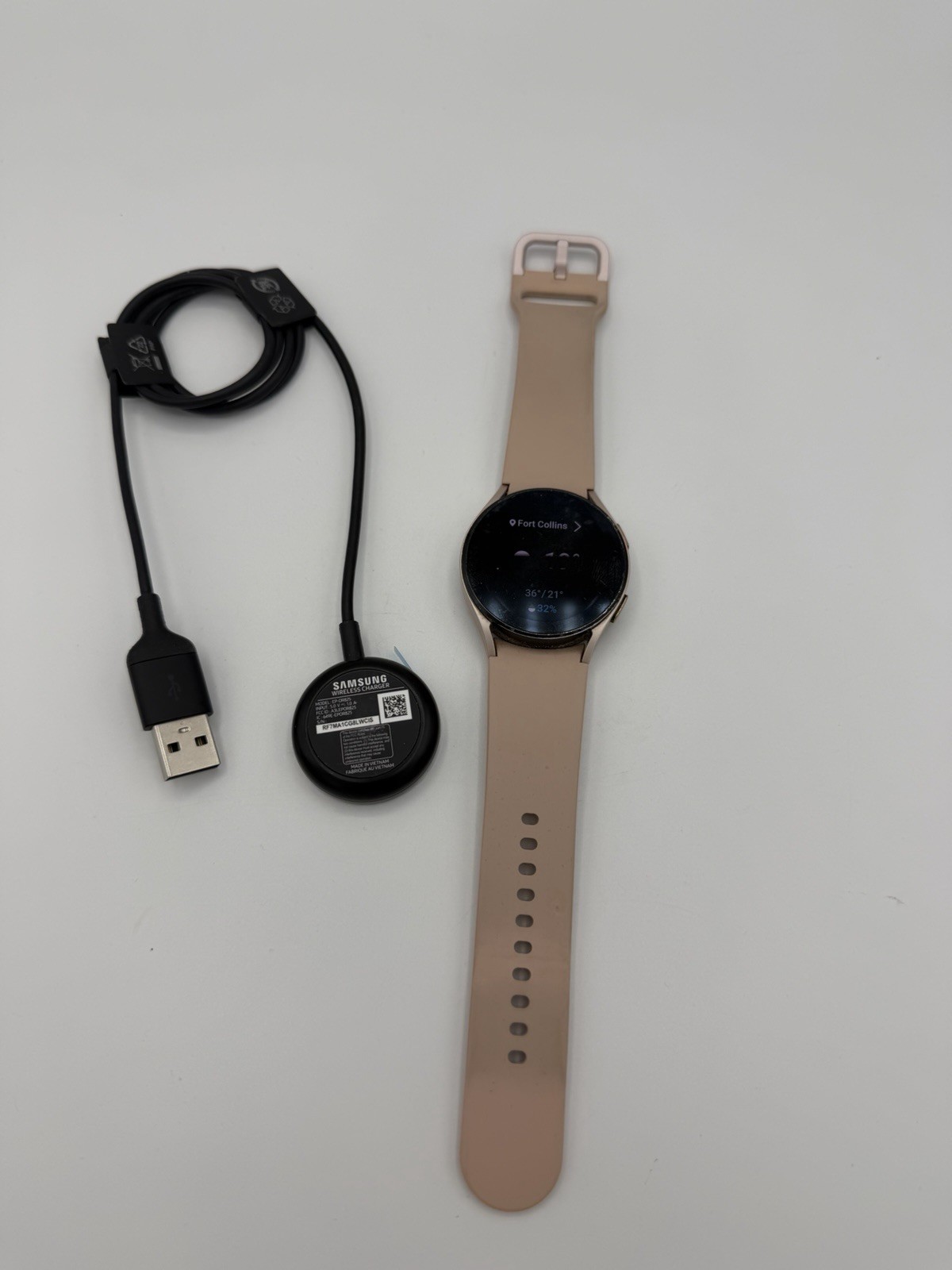 Samsung Galaxy Watch 4 GPS LTE 40mm Rose Gold Aluminum Watch (SM-R865U)