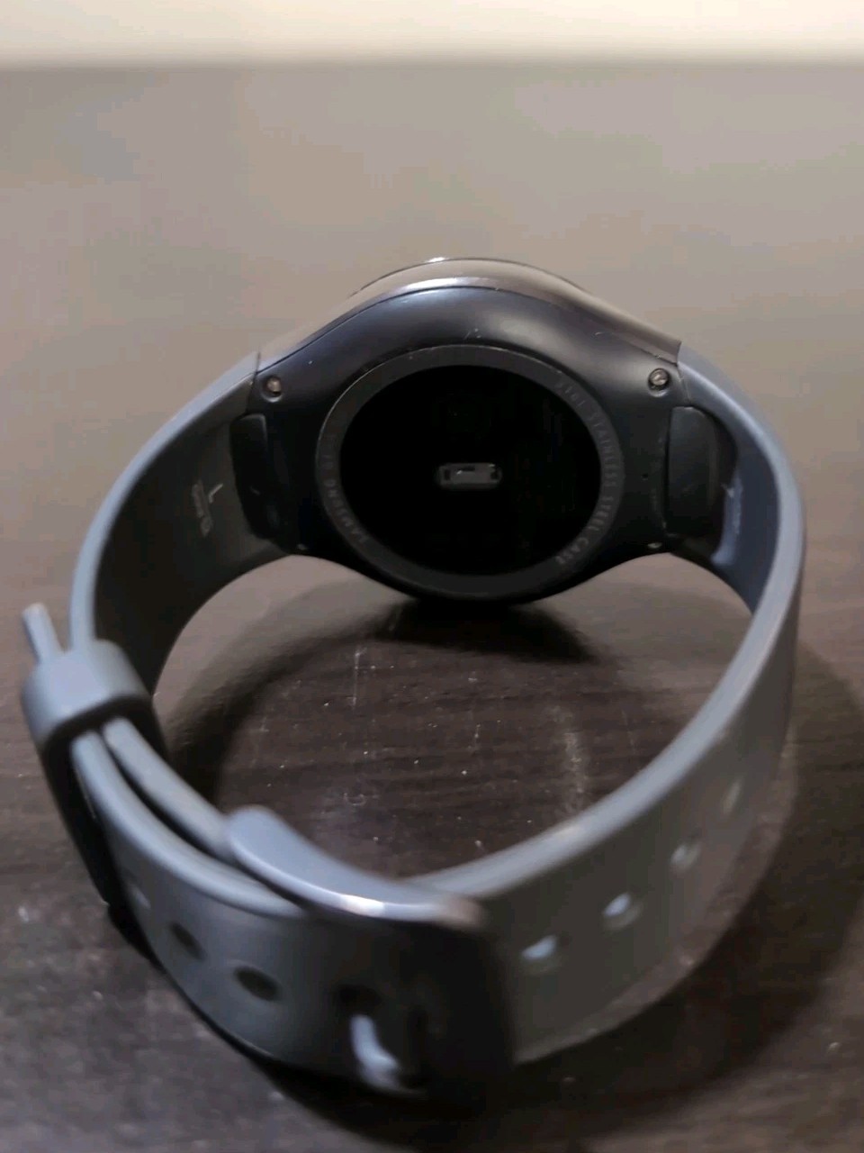 Samsung Gear S2 Dual-Core 1GHz Tizen Smartwatch – Dark Gray
