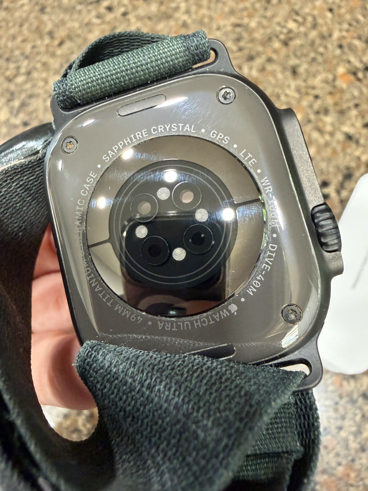 Apple Watch Ultra 2 49mm Silver Titanium – Excellent Used Cond – alpine band 98%