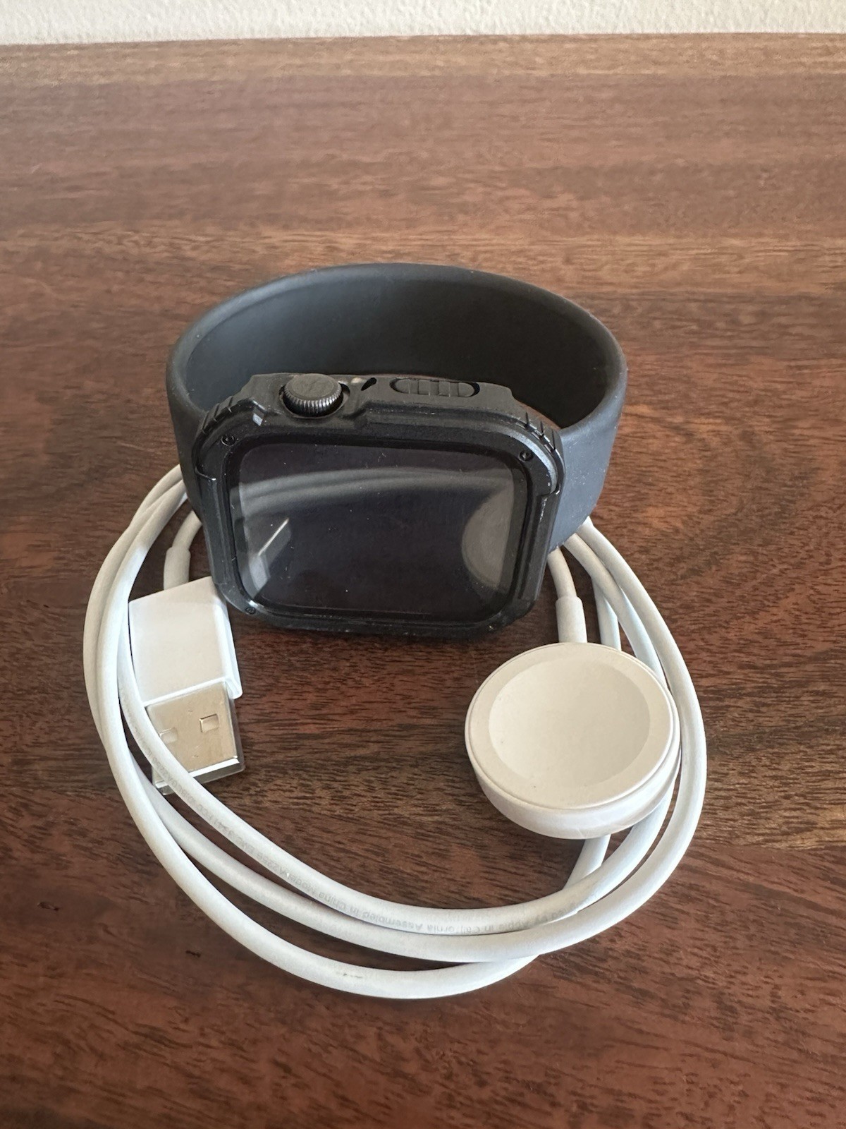 Apple Watch Series 6 44MM Aluminum Gray GPS WR-50M w/ Tactical Case, (2) Bands
