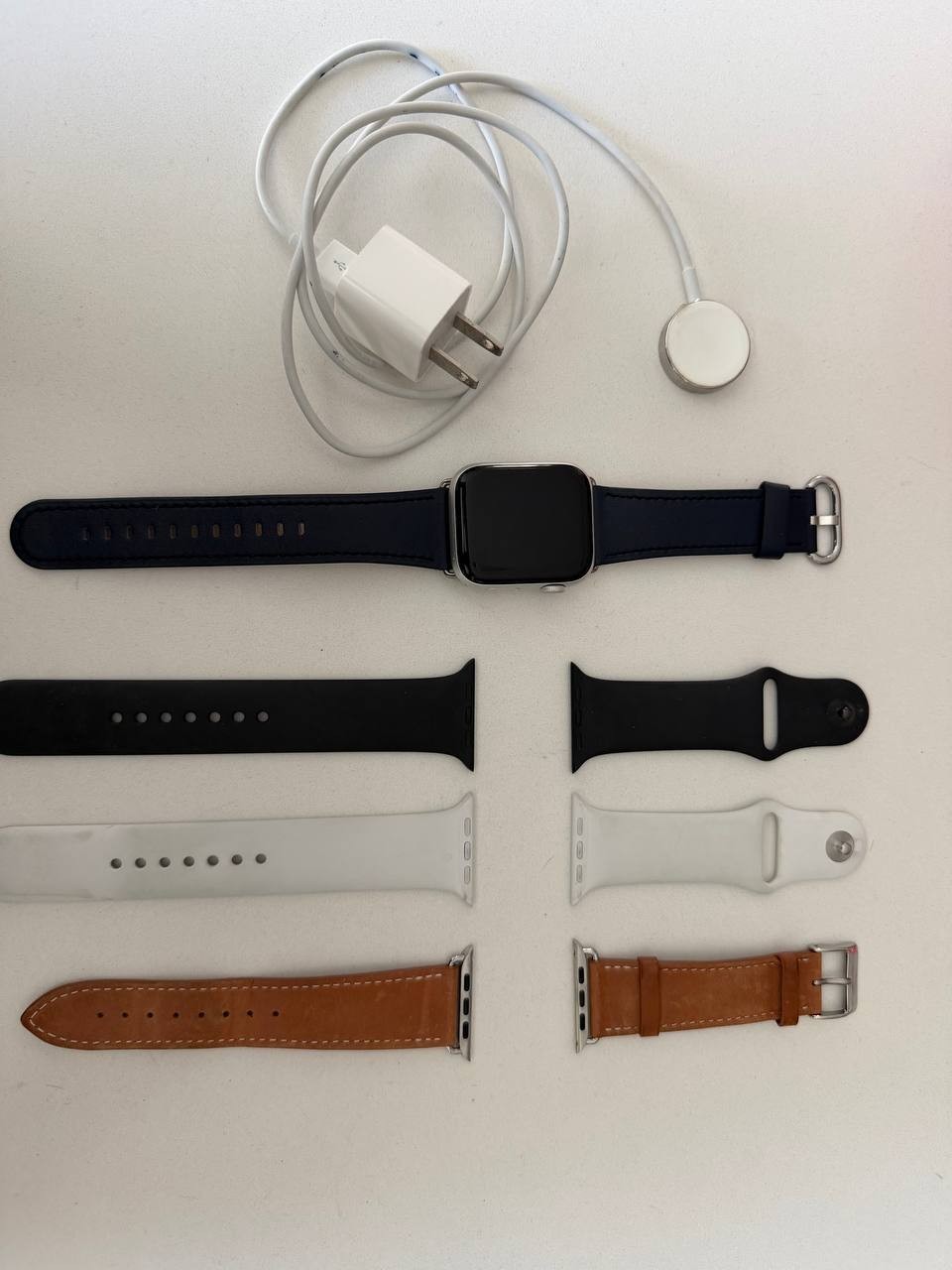 Apple Watch Series 5 44mm Aluminum Ceramic Case, 10N-X, Glass, GPS, WR-50M