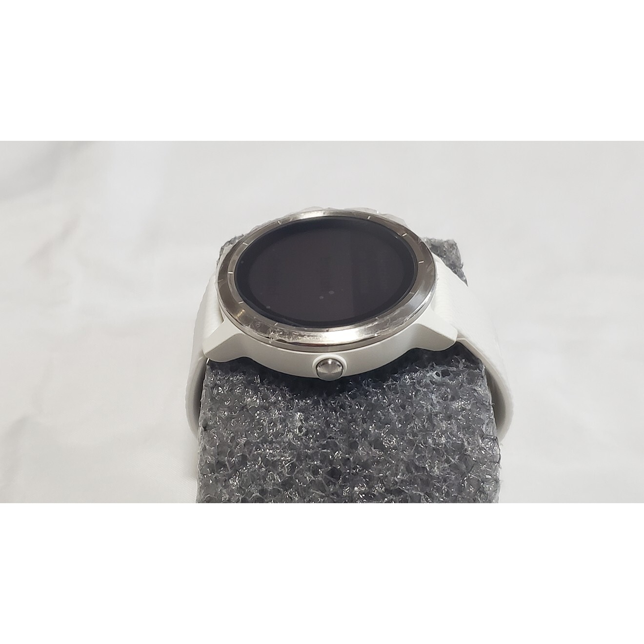 Garmin Vivoactive 3 GPS Smartwatch White Silver Stainless 010-01769-21