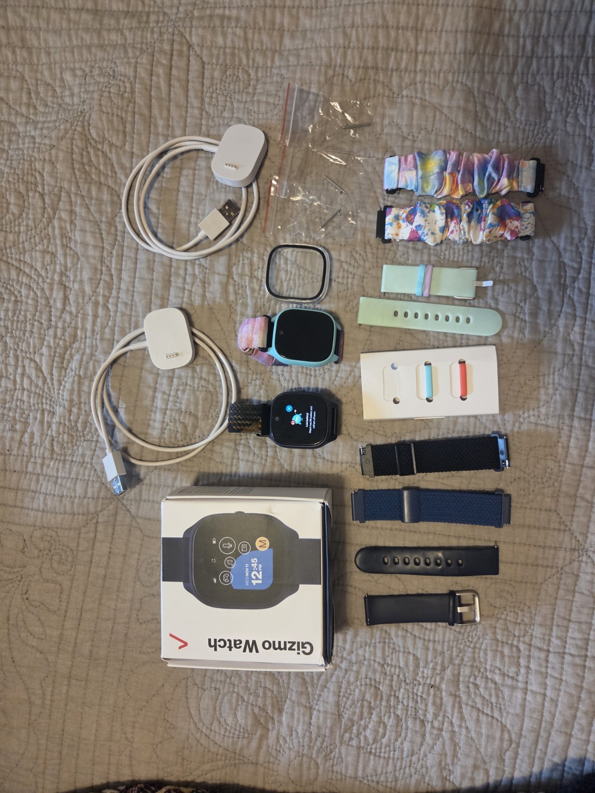 Verizon Gizmo Watch 2 Kids Smartwatch Bundle Lot + NonWorking Watch + Acc.