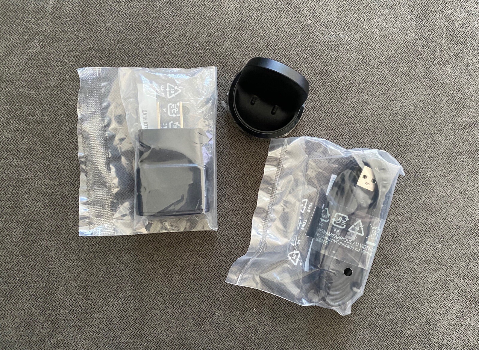 Samsung Galaxy Watch SM-R810 42mm Midnight Black EXTRAS INCLUDED