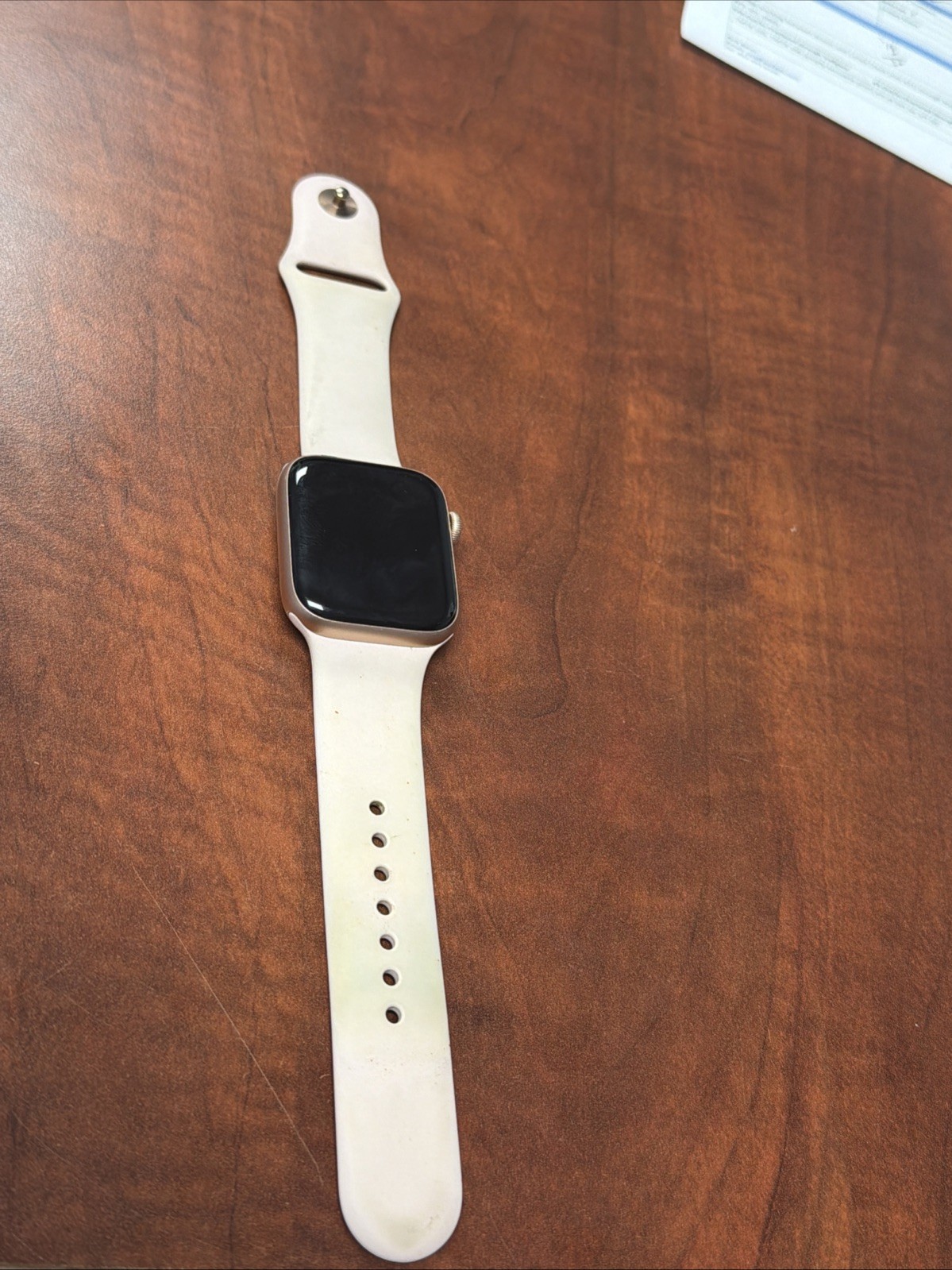 Apple Watch Series 5 44mm Rose Gold Aluminum GPS + Cellular Pink Silicone Band