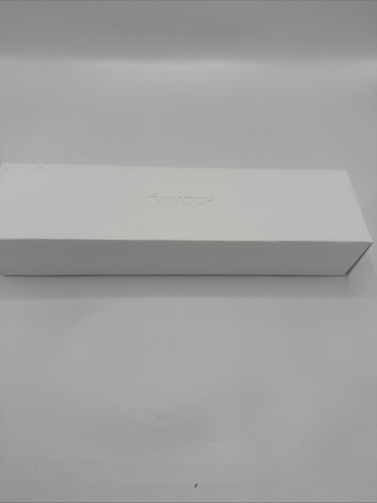 Apple Watch Series 4 40 mm Gold Aluminum Case with Pink Sand Sport Band
