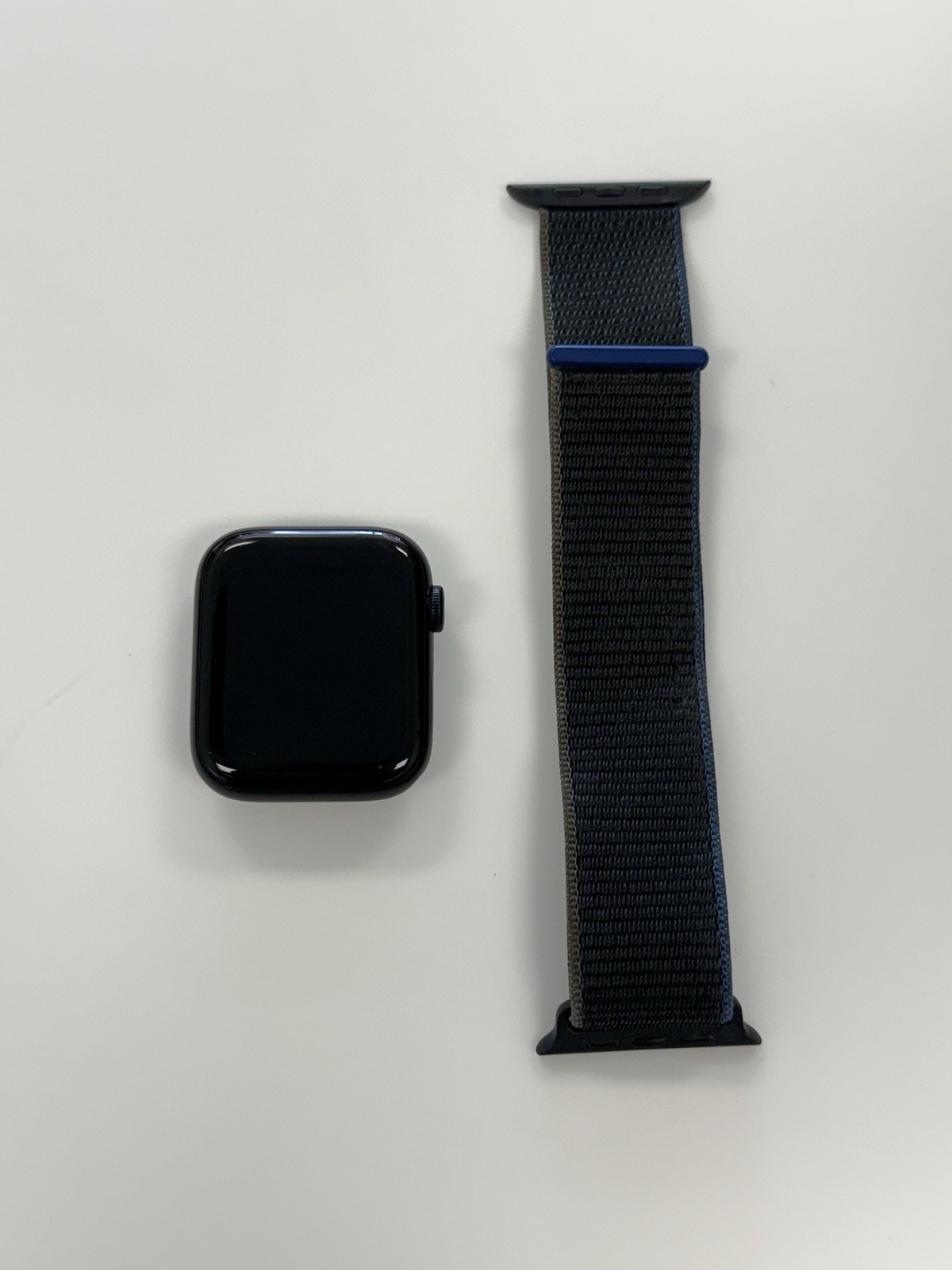 Apple Watch SE (2nd Generation) 44mm GPS + Cellular – Excellent Condition
