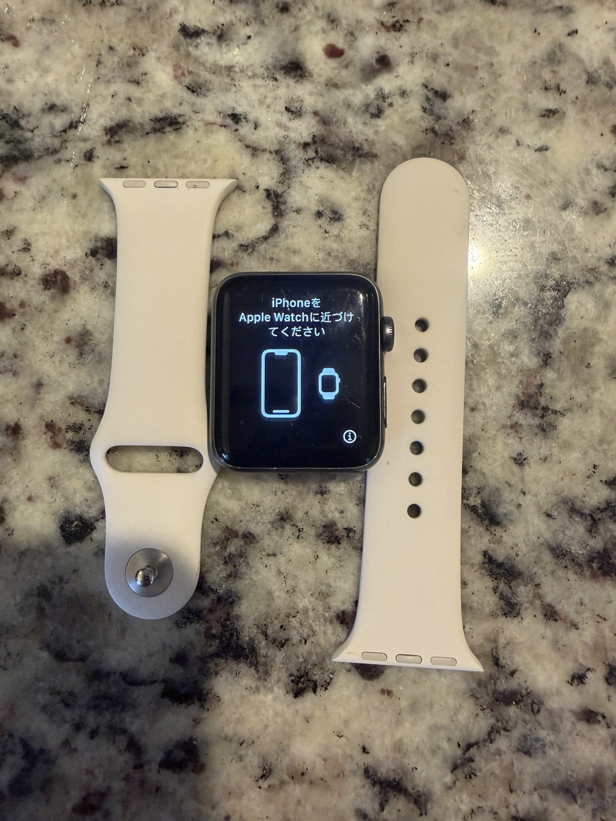 Apple Watch Series 3 42mm Black, Cream Sports Band