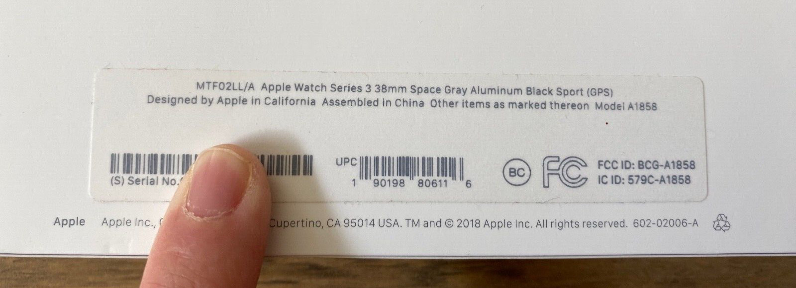 Apple Watch Series 3 (GPS) 38mm Space Gray Aluminum Case