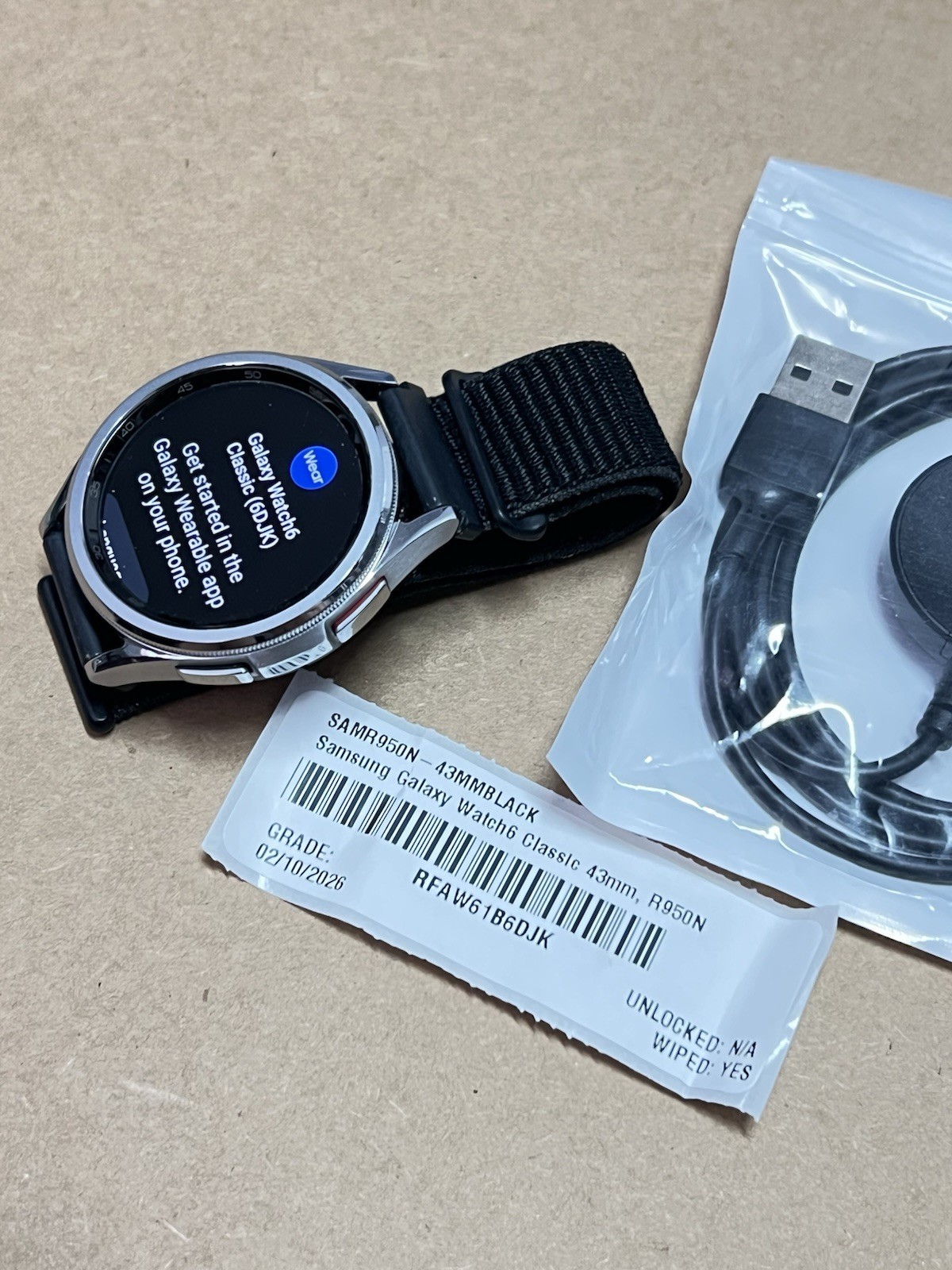 Samsung Galaxy Watch6 Classic 43mm Smartwatch – GPS-LTE (SM-R950N)