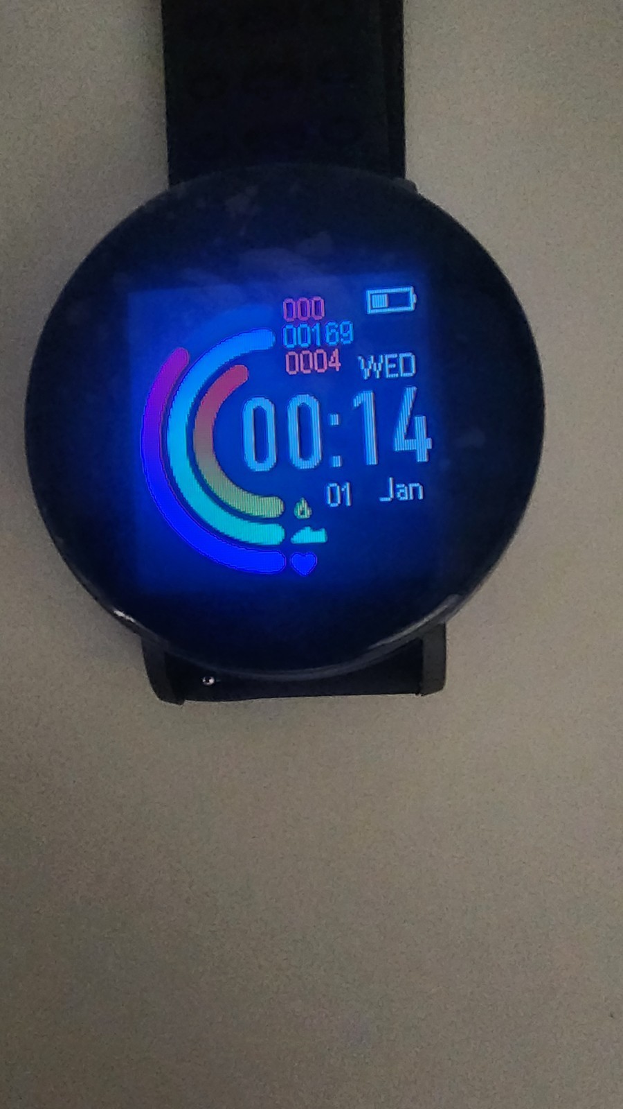 This round smart watch fitness tracker is designed for daily activity tracking a