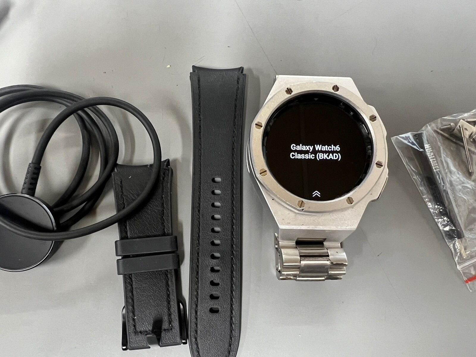 Mint Samsung Galaxy Watch 6 Classic SM-R965U LTE/Wifi/Bluetooth 47mm black Case