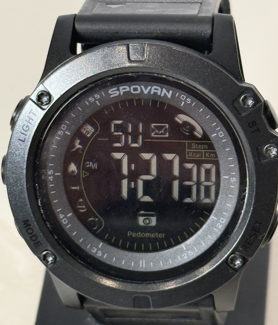 Spovan PR1 Mens Outdoor Digital Sport Pedometer Wrist Watch for iOS/Android S6S2