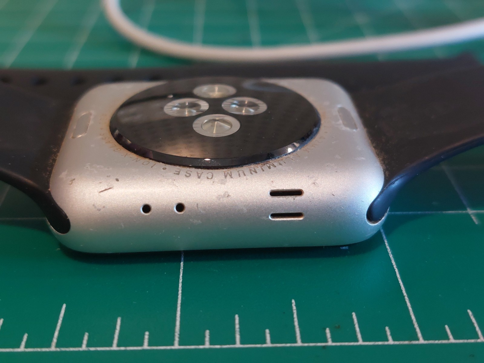 Apple Watch Series 2 GPS 42mm Aluminum Case