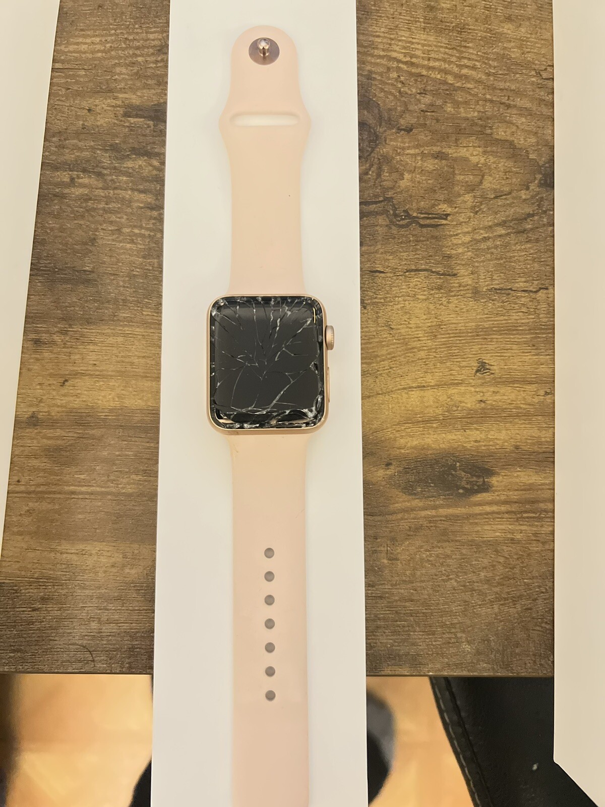 Apple Watch Series 3 42mm Gold Aluminium Case with Pink Sand Sport Band (GPS…