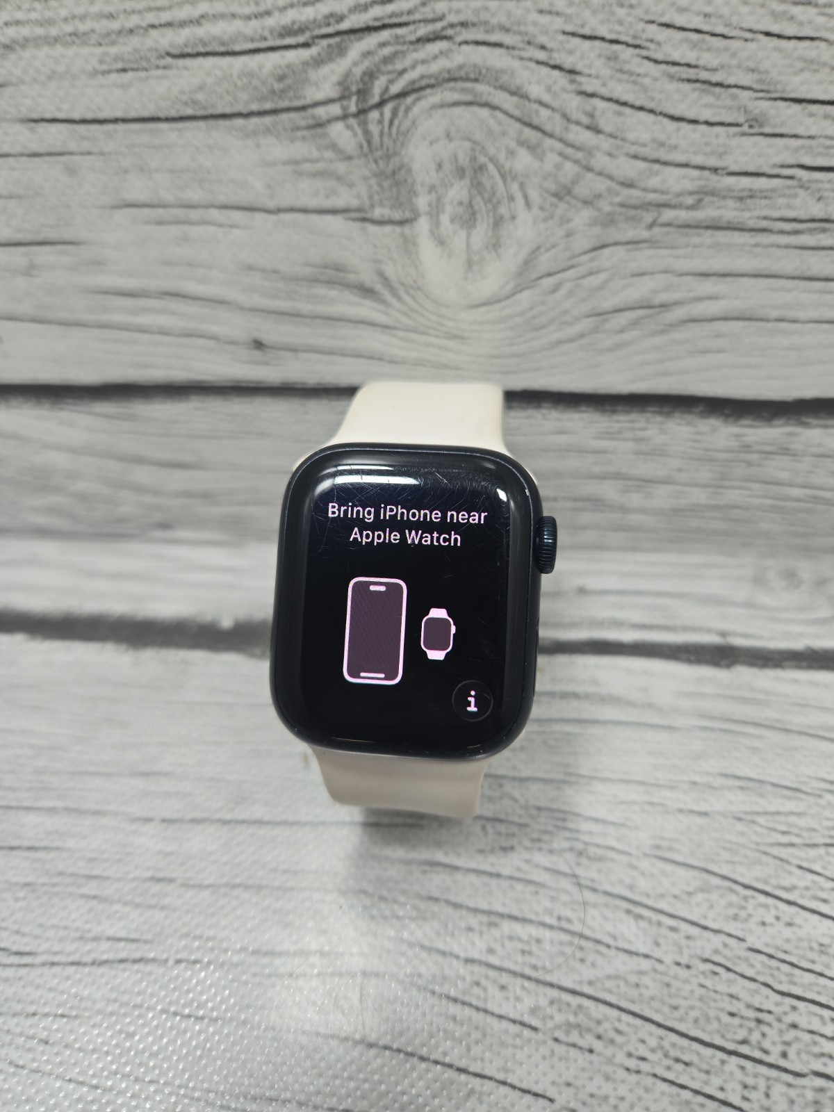 Apple Watch Series 9 (GPS) 41mm Midnight Aluminum | 83% Battery Scratches