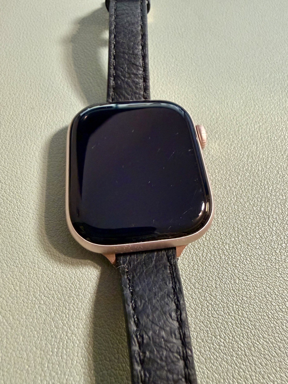 Apple Watch (Series 10) 42mm Rose Gold GPS Aluminum – Very Good