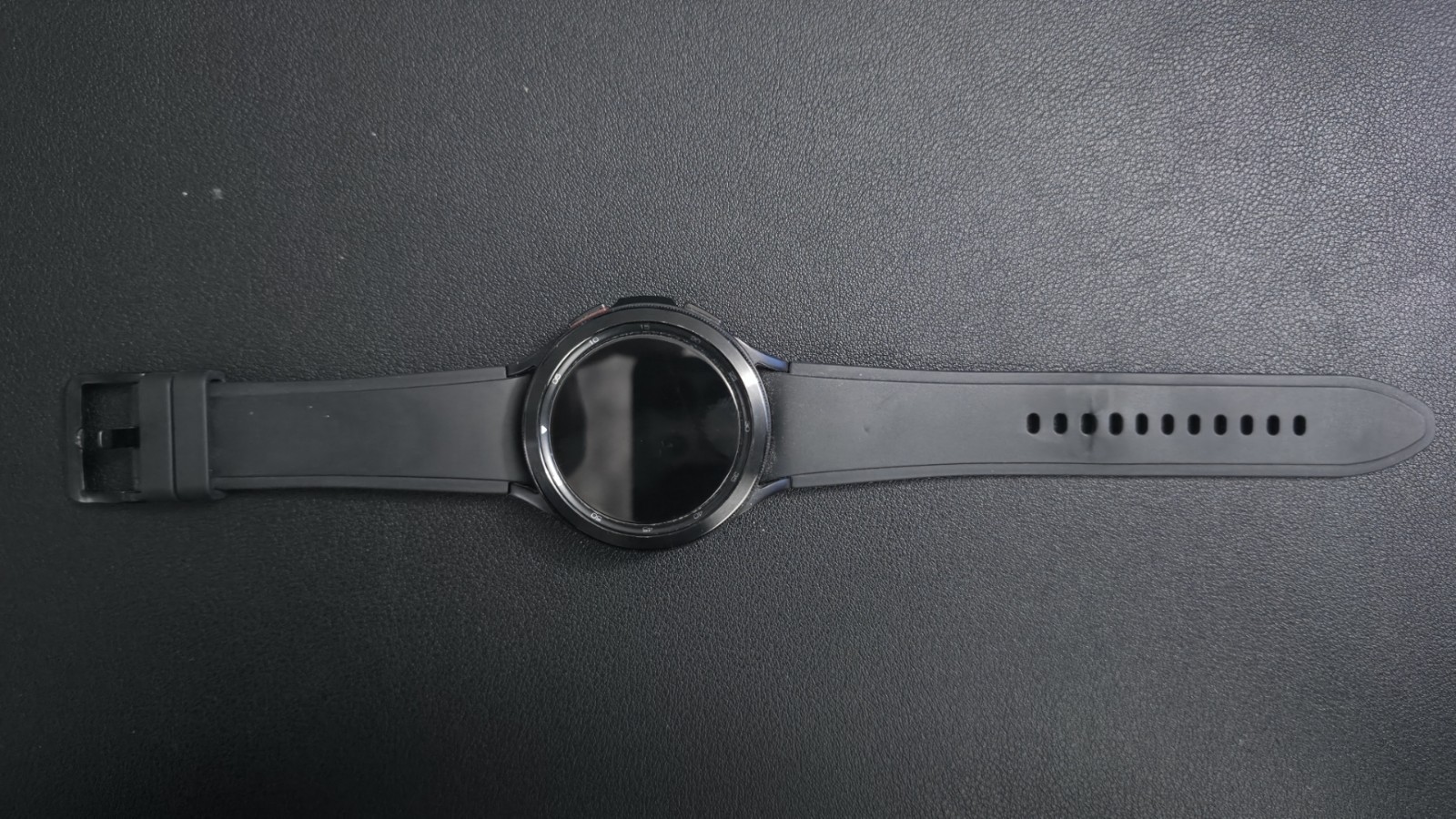 Samsung Galaxy Watch4 Classic 42mm Black 16GB Bluetooth Wi‑Fi Water-Resistant